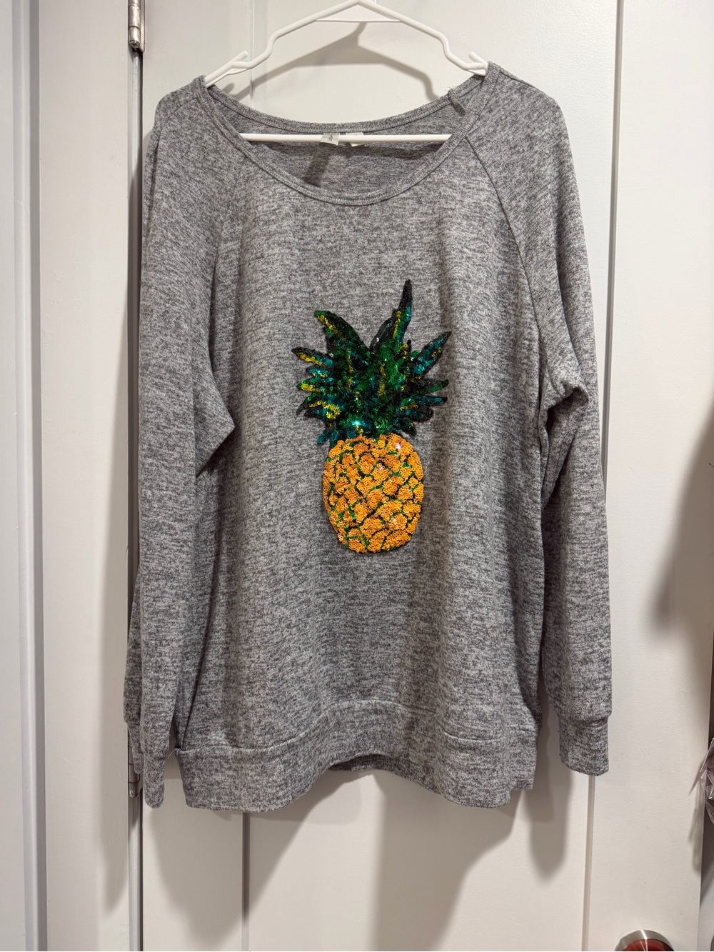 Tacera Gray Pullover Sweatshirt Sequin Pineapple